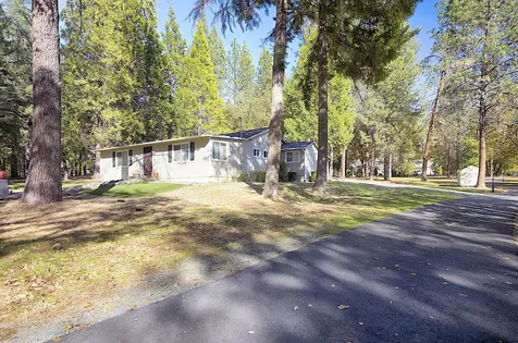 6995 Monument Drive Grants Pass OR 97526