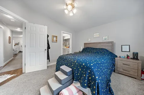 2927 NW 8th Street Redmond OR 97756