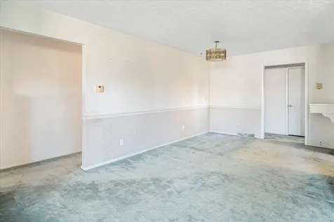 1406 SW 12th Street Redmond OR 97756