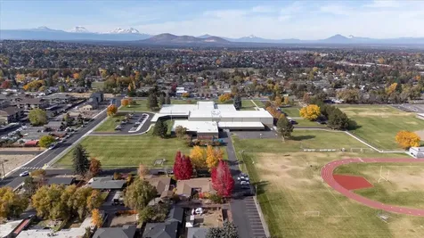 1406 SW 12th Street Redmond OR 97756