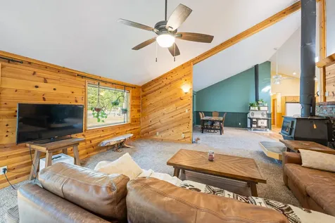 15603 6th Street La Pine OR 97739