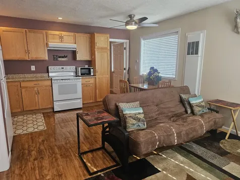 6481 SW Wren Street Culver OR 97734