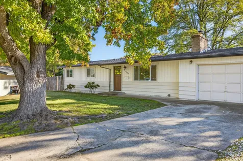 1400 Avocado Lane Medford OR 97504