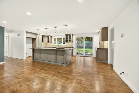 1400 Avocado Lane Medford OR 97504