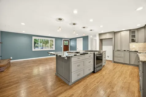 1400 Avocado Lane Medford OR 97504