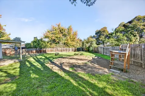 1400 Avocado Lane Medford OR 97504