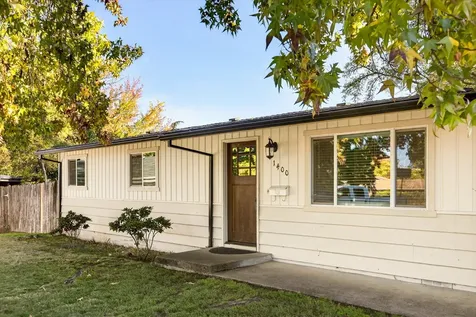 1400 Avocado Lane Medford OR 97504