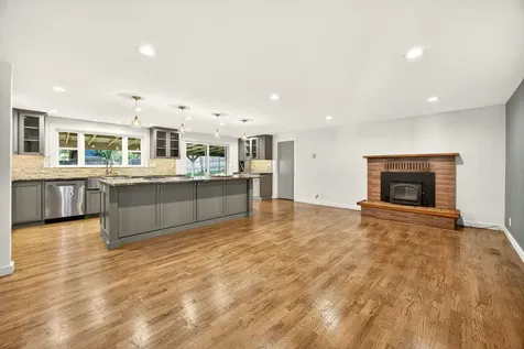 1400 Avocado Lane Medford OR 97504
