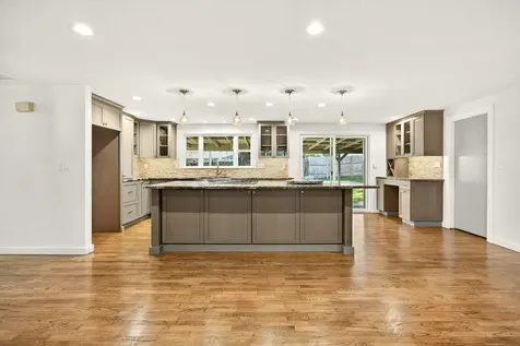 1400 Avocado Lane Medford OR 97504