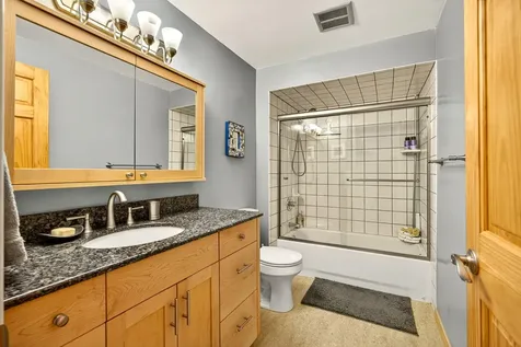 1012 Pinecrest Terrace Ashland OR 97520