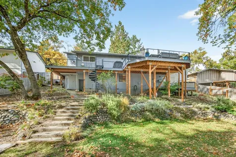1012 Pinecrest Terrace Ashland OR 97520