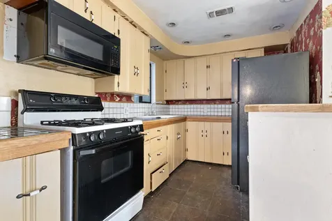 149 S Keene Way Drive Medford OR 97504