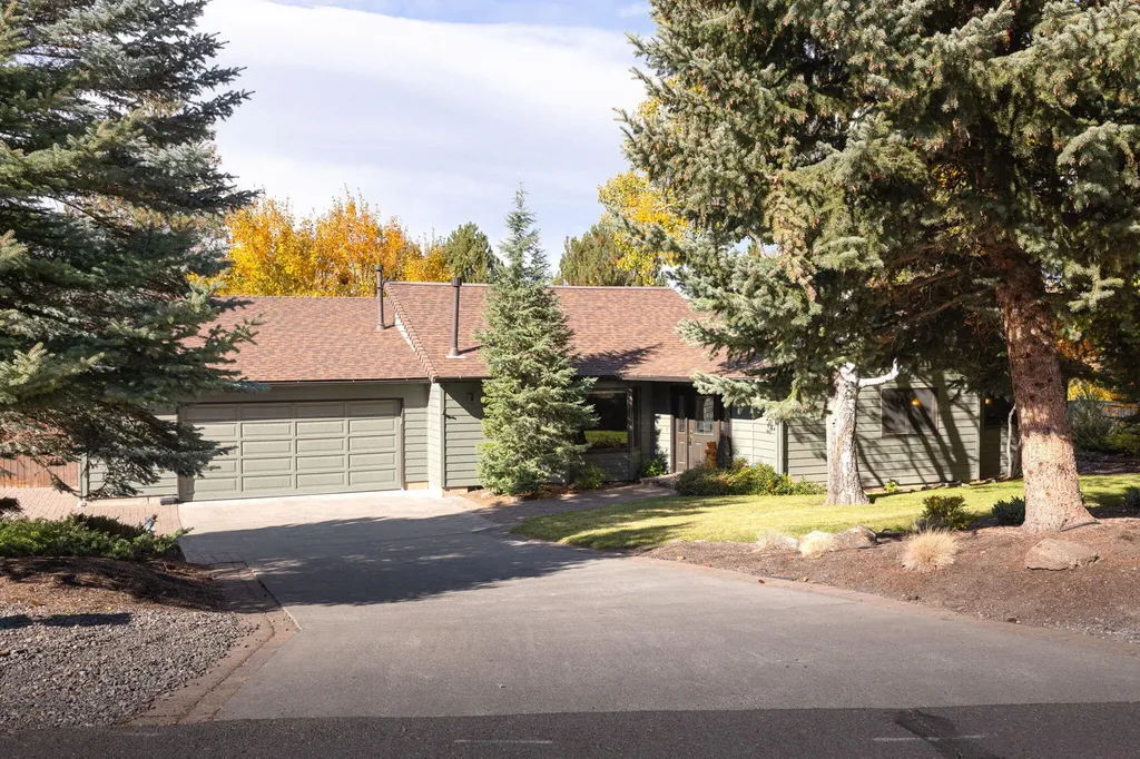 61159 Ladera Road Bend OR 97702