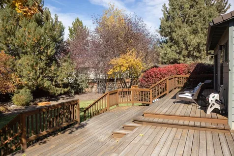 61159 Ladera Road Bend OR 97702