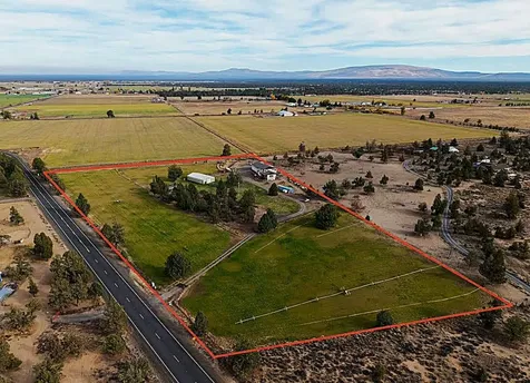 25451 Alfalfa Market Road NE Bend OR 97701