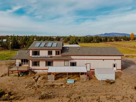 25451 Alfalfa Market Road NE Bend OR 97701
