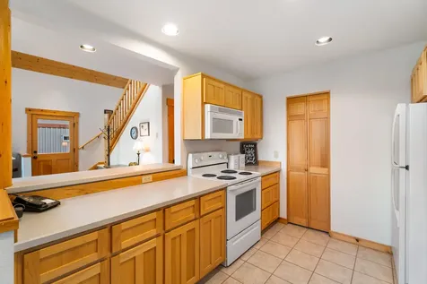 8685 Red Wing Lane Redmond OR 97756