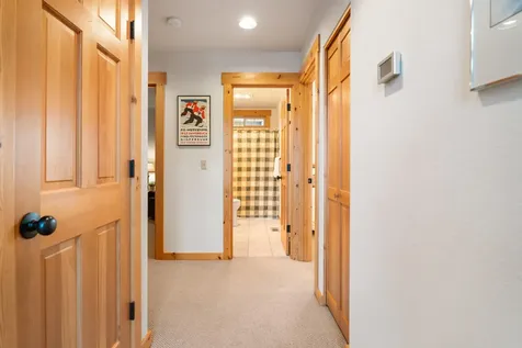 8685 Red Wing Lane Redmond OR 97756