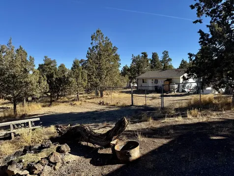 1452 NW 101st Street Redmond OR 97756