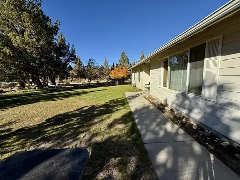 1452 NW 101st Street Redmond OR 97756
