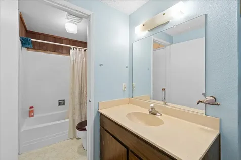 1212 Locust Street Medford OR 97501