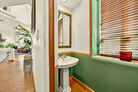 3260 Carriage Drive Medford OR 97501