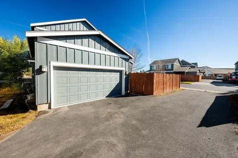 61847 SE 27th Street Bend OR 97702