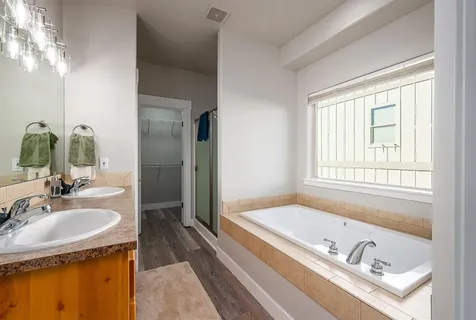 61847 SE 27th Street Bend OR 97702