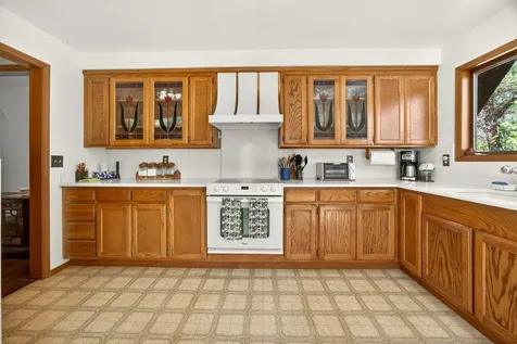 14080 Highway 234 Gold Hill OR 97525