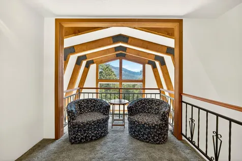 14080 Highway 234 Gold Hill OR 97525