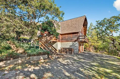 14080 Highway 234 Gold Hill OR 97525