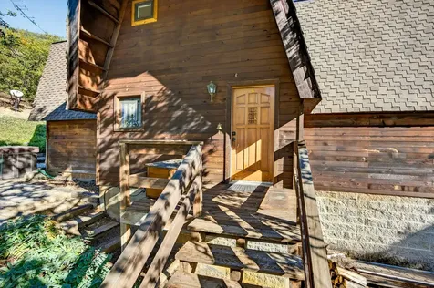 14080 Highway 234 Gold Hill OR 97525