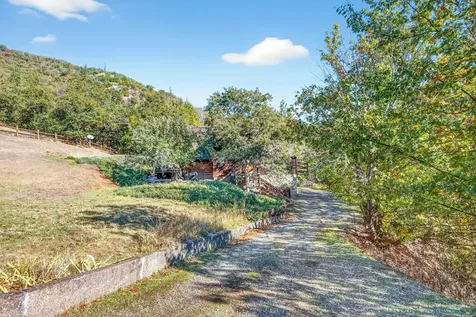 14080 Highway 234 Gold Hill OR 97525