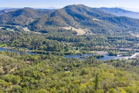 14080 Highway 234 Gold Hill OR 97525