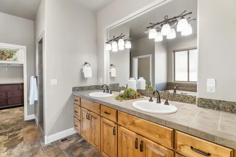 1241 Trail Creek Drive Redmond OR 97756