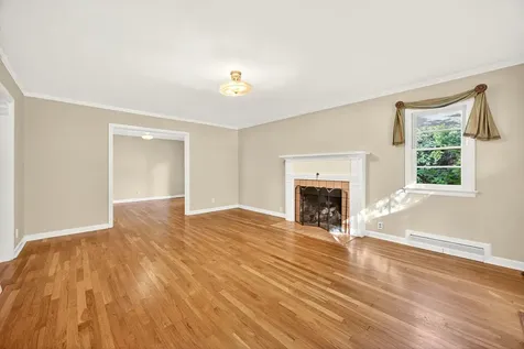 12 Glen Oak Court Medford OR 97504