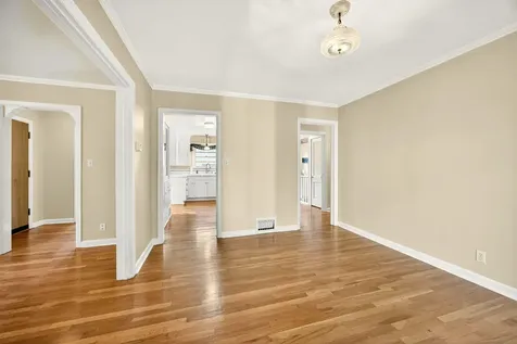 12 Glen Oak Court Medford OR 97504