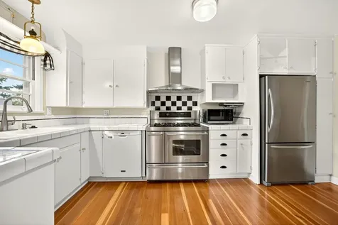 12 Glen Oak Court Medford OR 97504