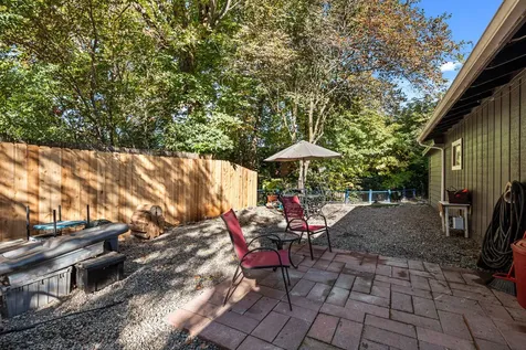 330 SW K Street Grants Pass OR 97526