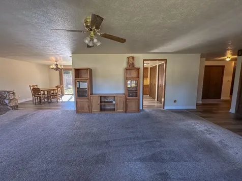 7026 Sierra Place Klamath Falls OR 97603