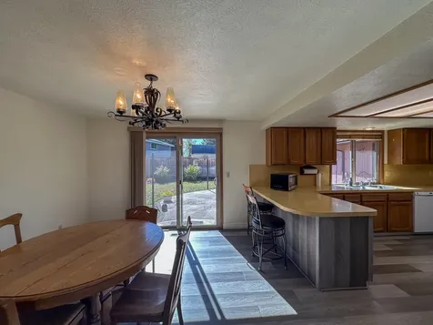 7026 Sierra Place Klamath Falls OR 97603
