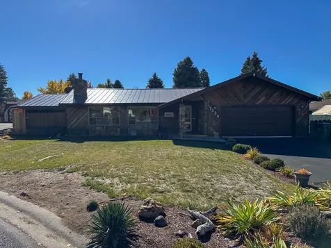 7026 Sierra Place Klamath Falls OR 97603