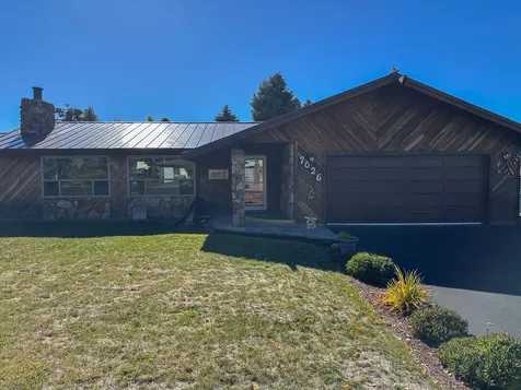 7026 Sierra Place Klamath Falls OR 97603