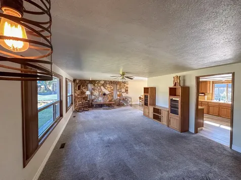 7026 Sierra Place Klamath Falls OR 97603