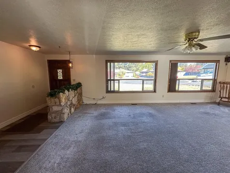 7026 Sierra Place Klamath Falls OR 97603