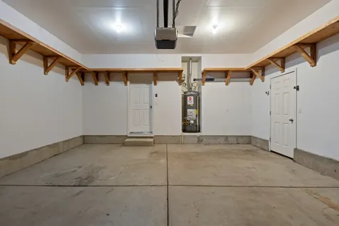 135 Othello Avenue Roseburg OR 97471