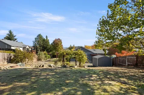 135 Othello Avenue Roseburg OR 97471
