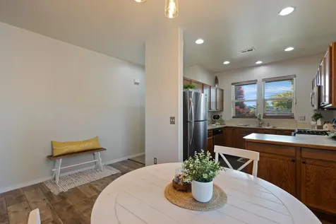 135 Othello Avenue Roseburg OR 97471