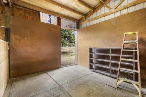 5745 NW Zamia Avenue Redmond OR 97756