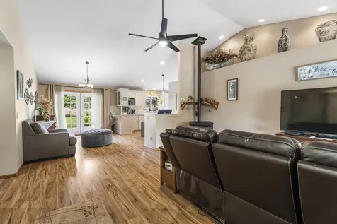 5745 NW Zamia Avenue Redmond OR 97756